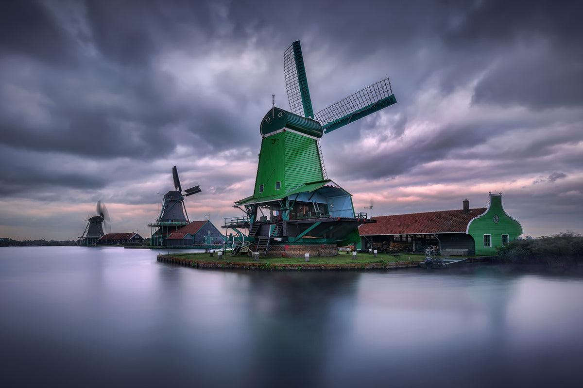 photo-wallpaper-the-green-windmill