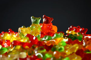 photo-wallpaper-colorful-gummy-bears