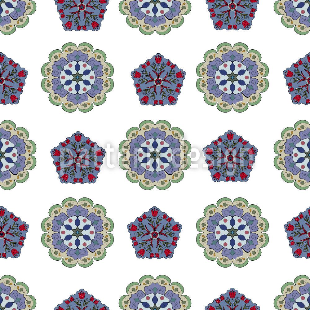 patterned-wallpaper-crystal-and-floral