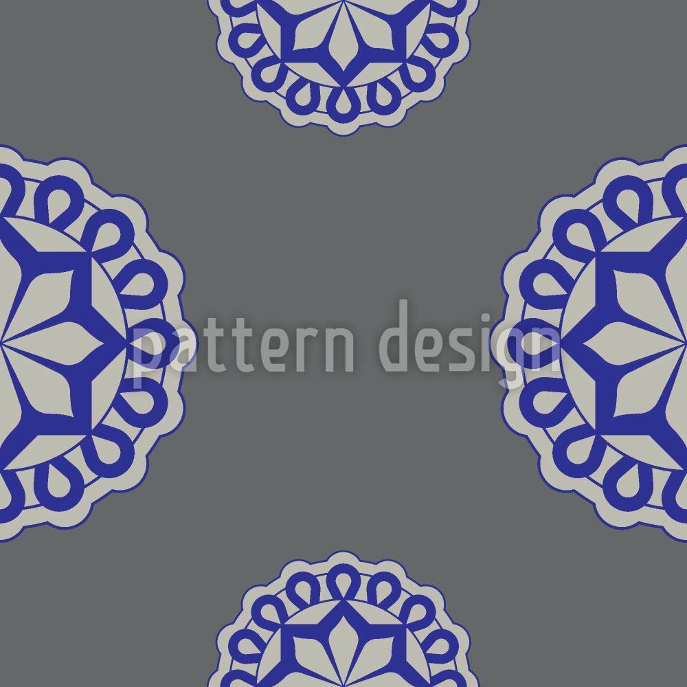 patterned-wallpaper-flower-emblem