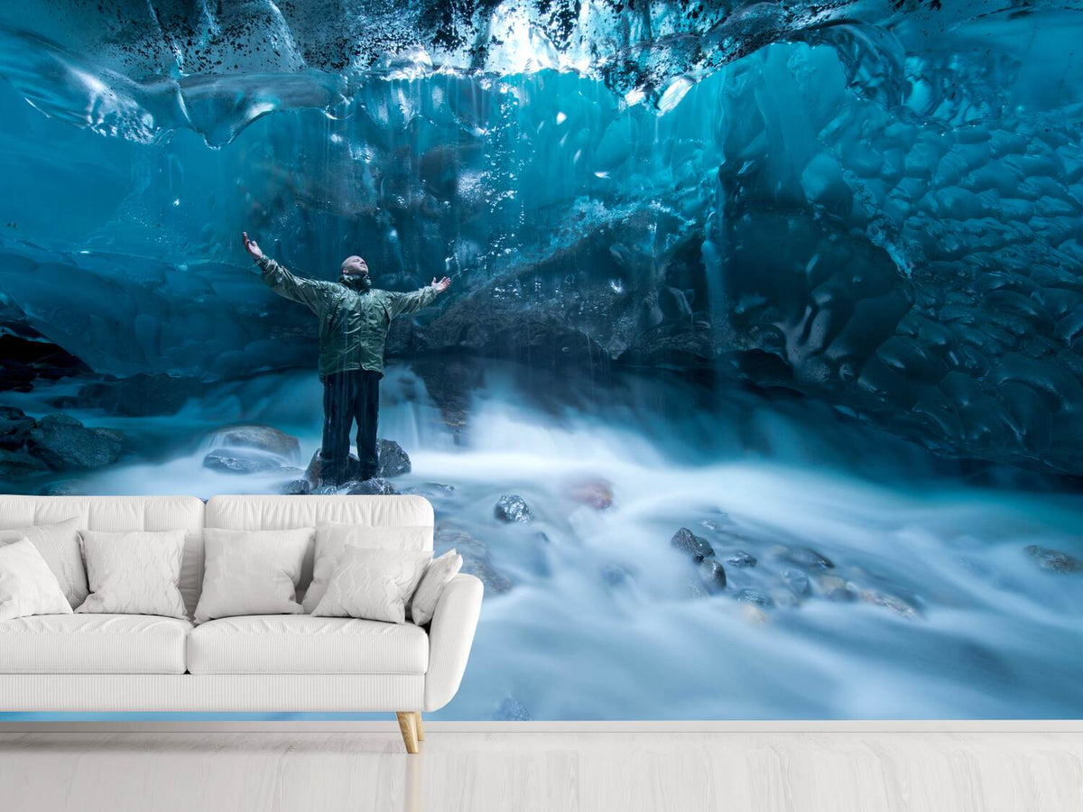 photo-wallpaper-self-portrait-under-a-glacier