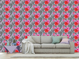 patterned-wallpaper-scattered-flowers-avantgarde