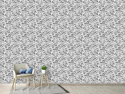 patterned-wallpaper-happy-people