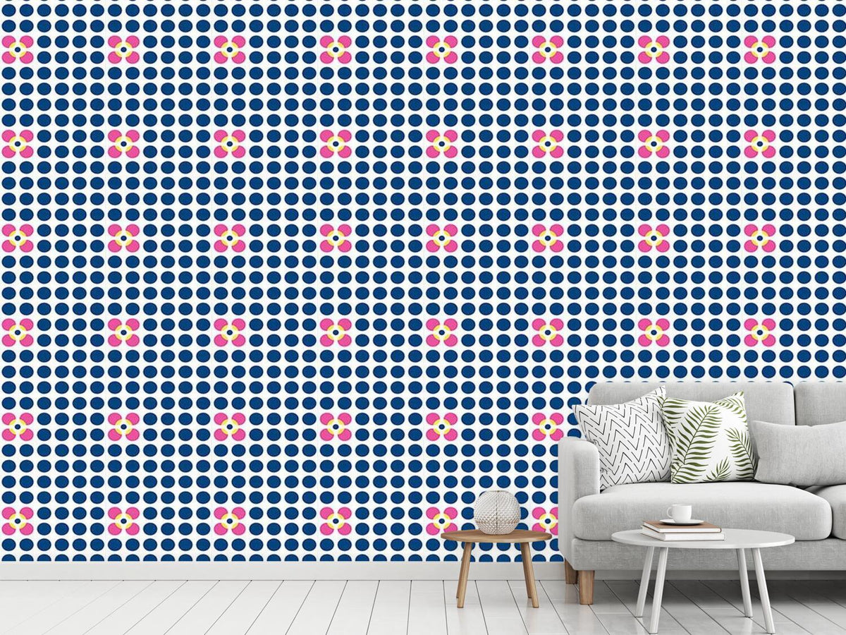 patterned-wallpaper-floral-dots