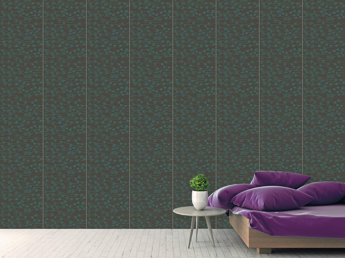 patterned-wallpaper-chain-waves