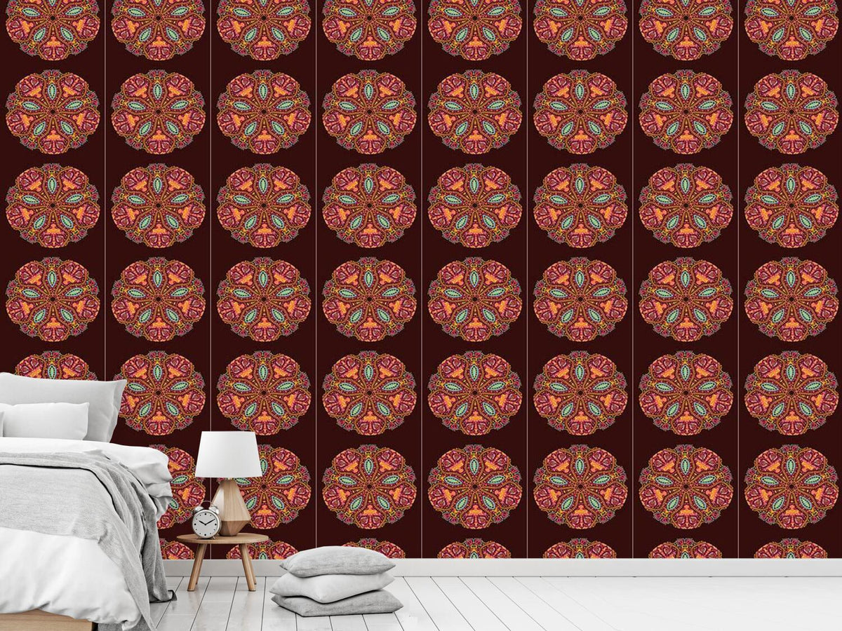 patterned-wallpaper-the-mandala-of-the-maharani