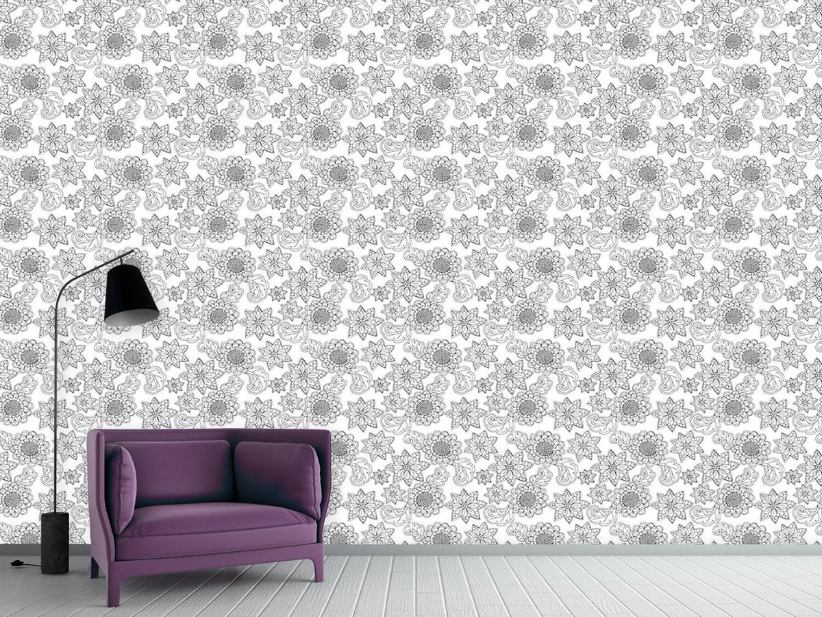 patterned-wallpaper-flowers-with-contours