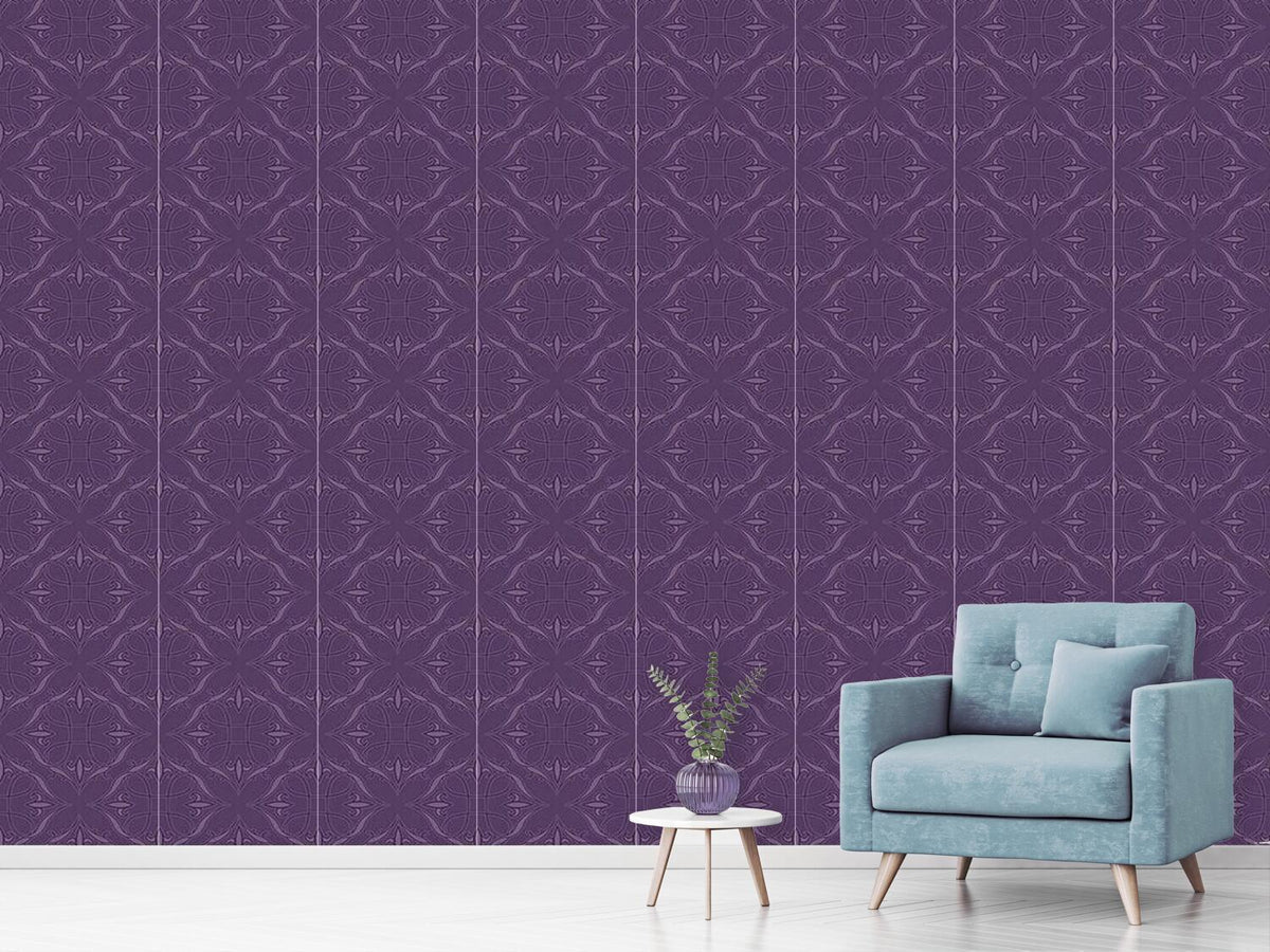 patterned-wallpaper-renaissace-in-purple