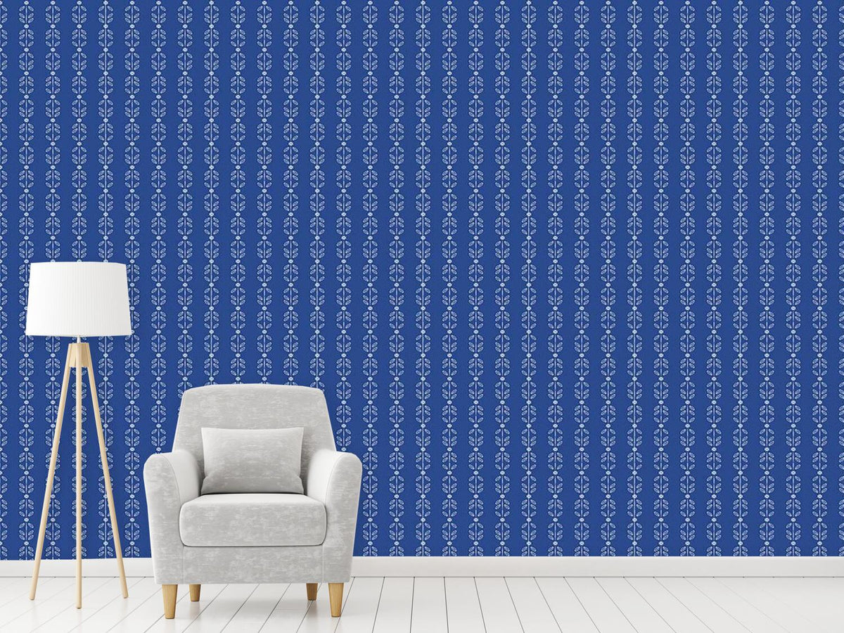 patterned-wallpaper-blossom-and-leaf-stripes