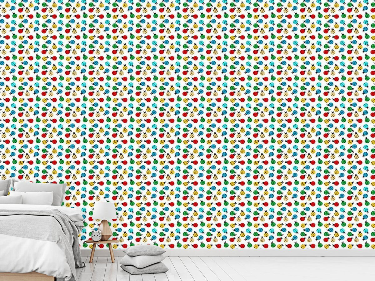 patterned-wallpaper-ladybug-meeting