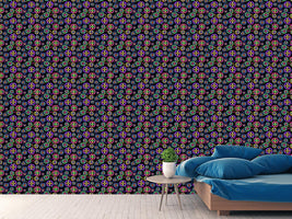 patterned-wallpaper-wheels-are-turning