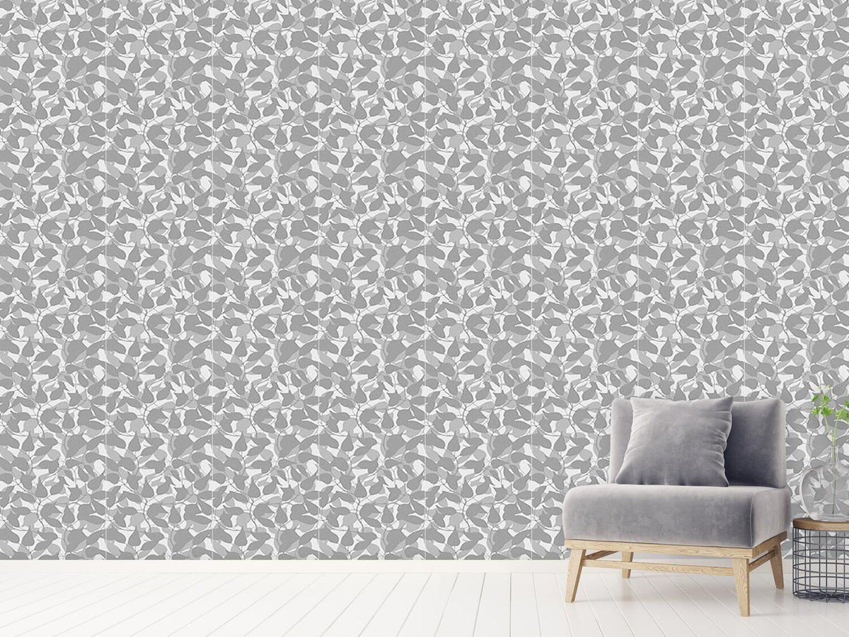 patterned-wallpaper-behind-the-leaves