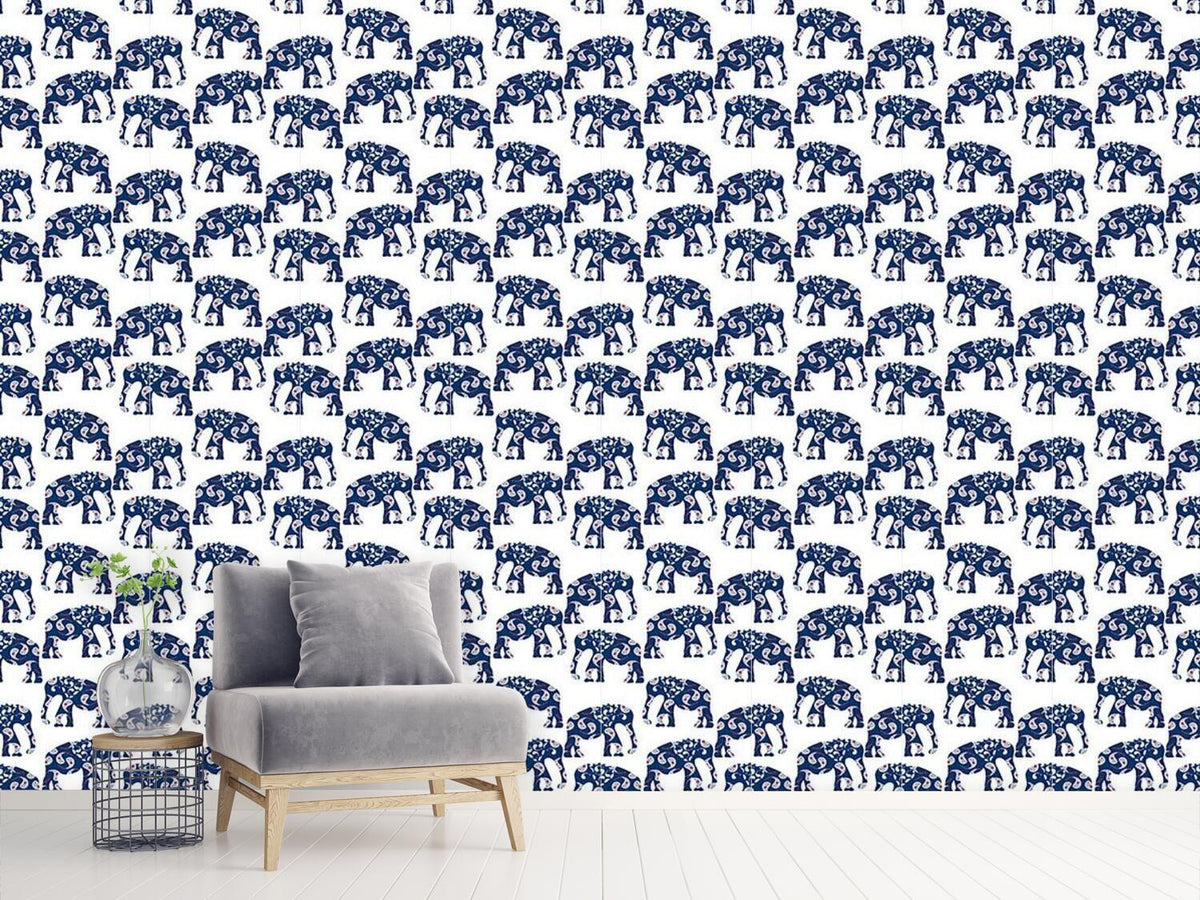 patterned-wallpaper-patchwork-elephant